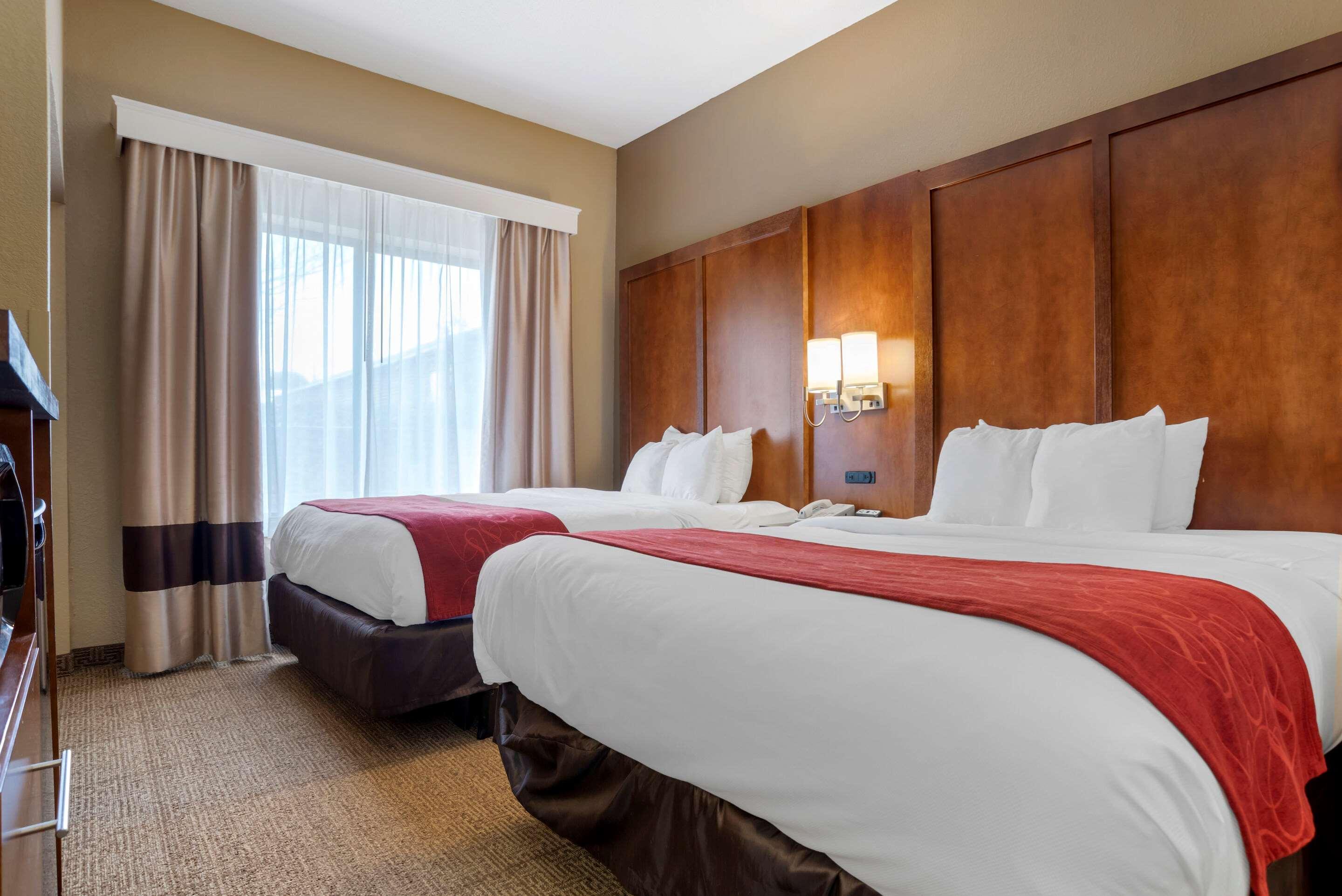 Comfort Suites Oxford I-20 Exit 188 Екстериор снимка
