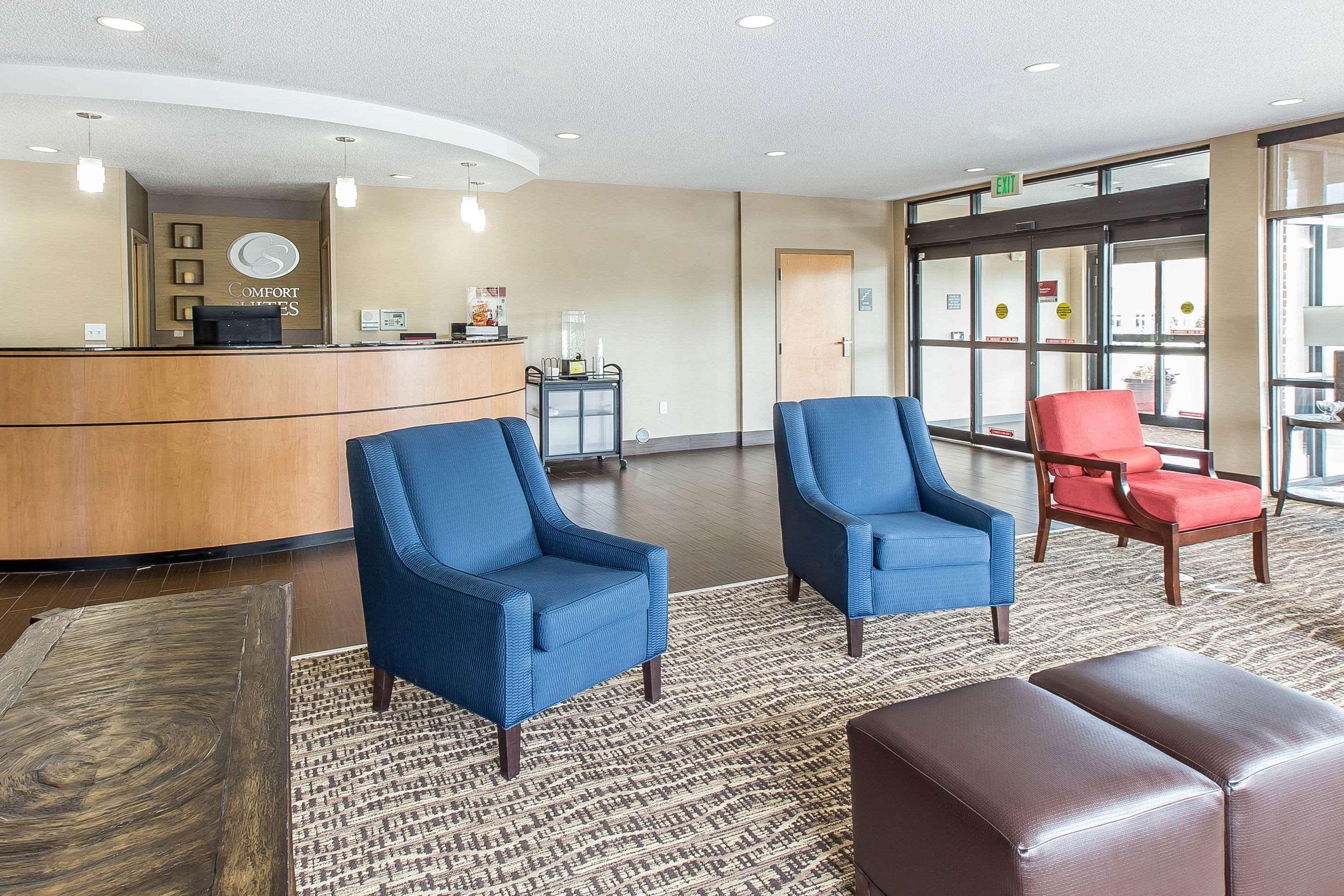 Comfort Suites Oxford I-20 Exit 188 Екстериор снимка